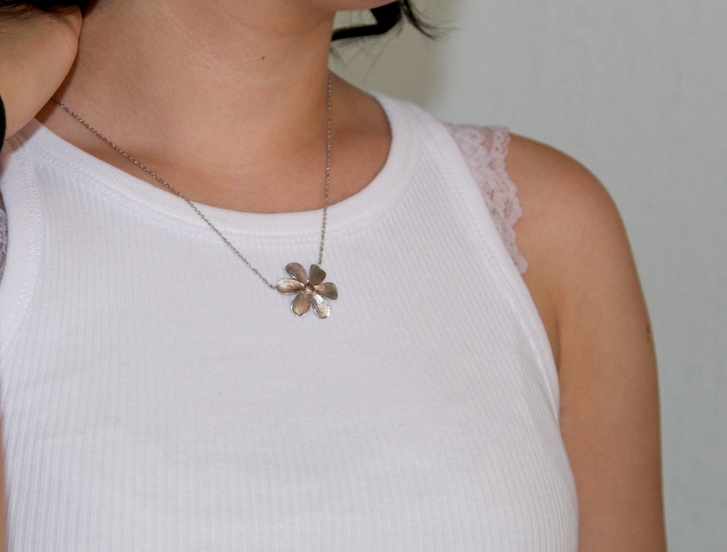 Collar Flor Plata